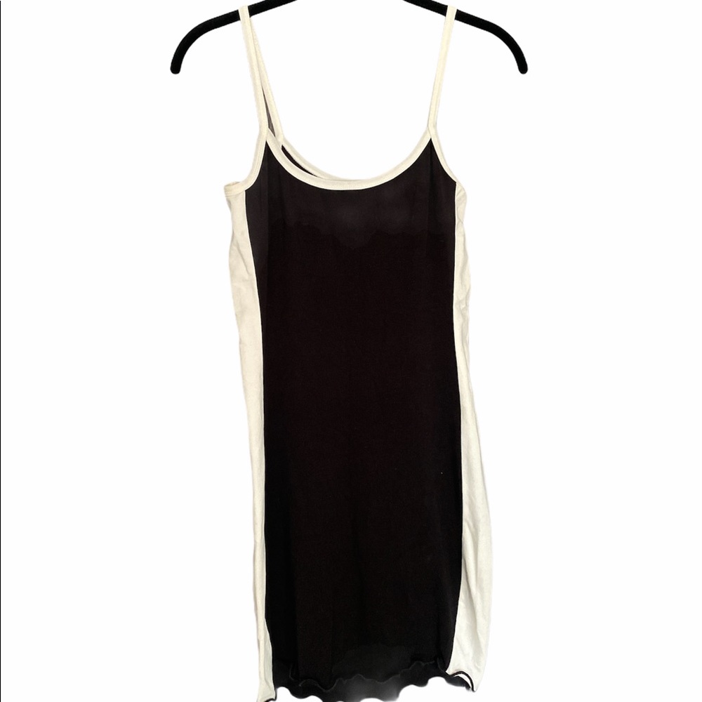 Back and White Bodycon Dress
